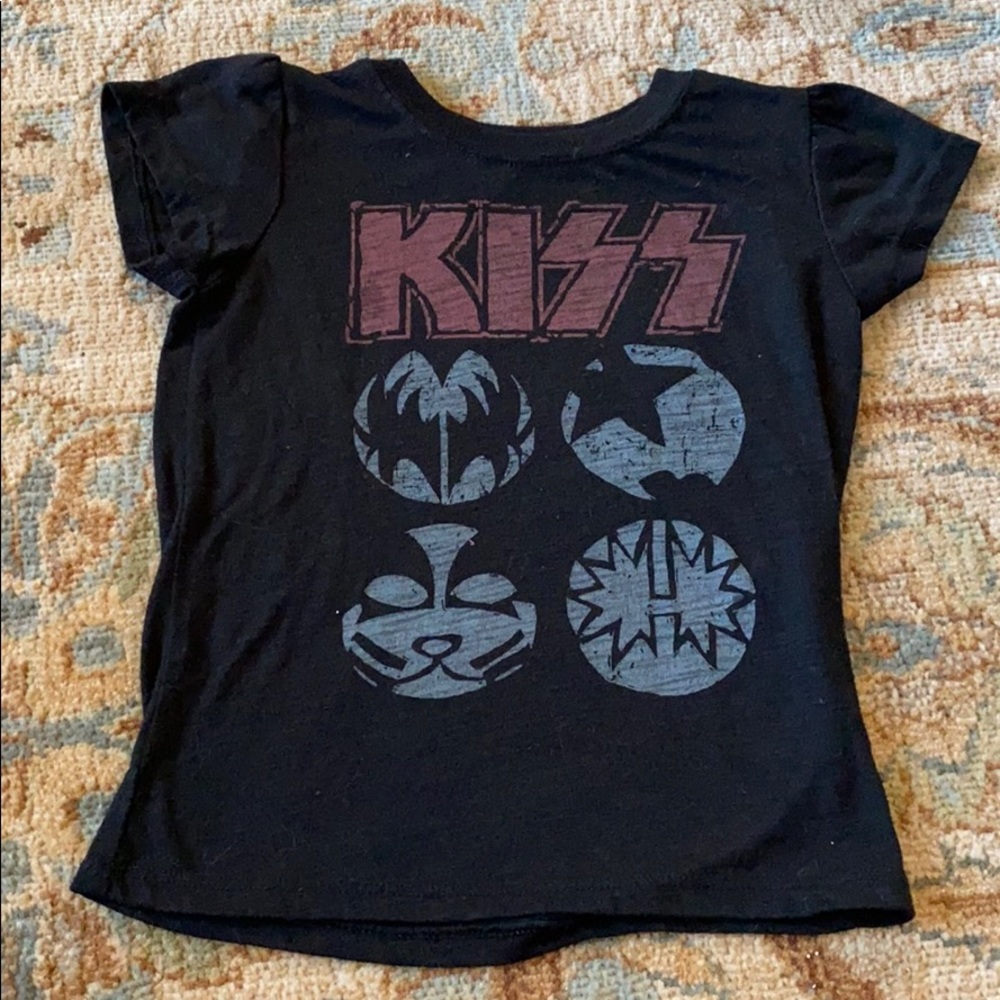 Girls KISS T-shirt sz 5T